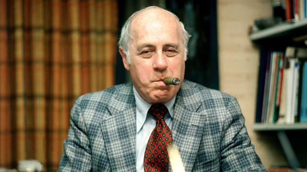red_auerbach_si.jpg